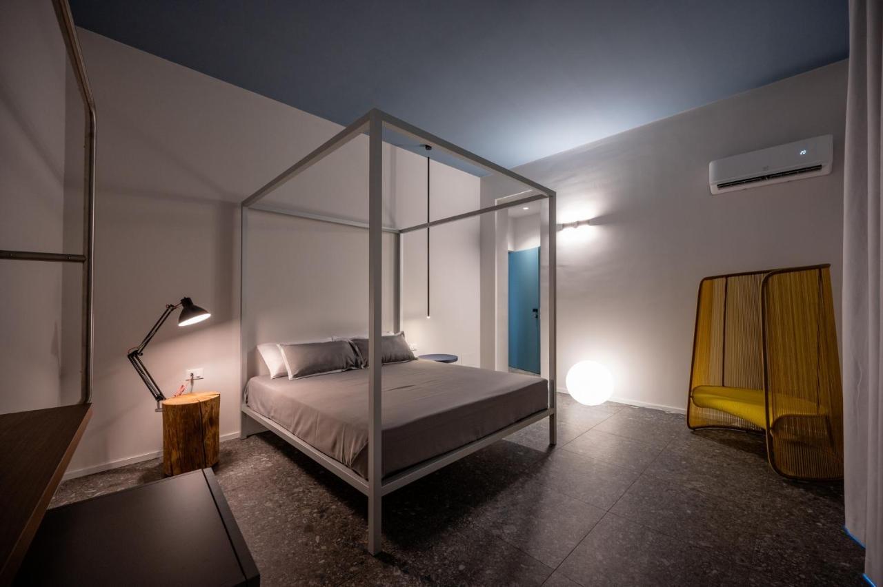Bed 10.5 - Design Suite Кастеламаре дел Голфо Екстериор снимка
