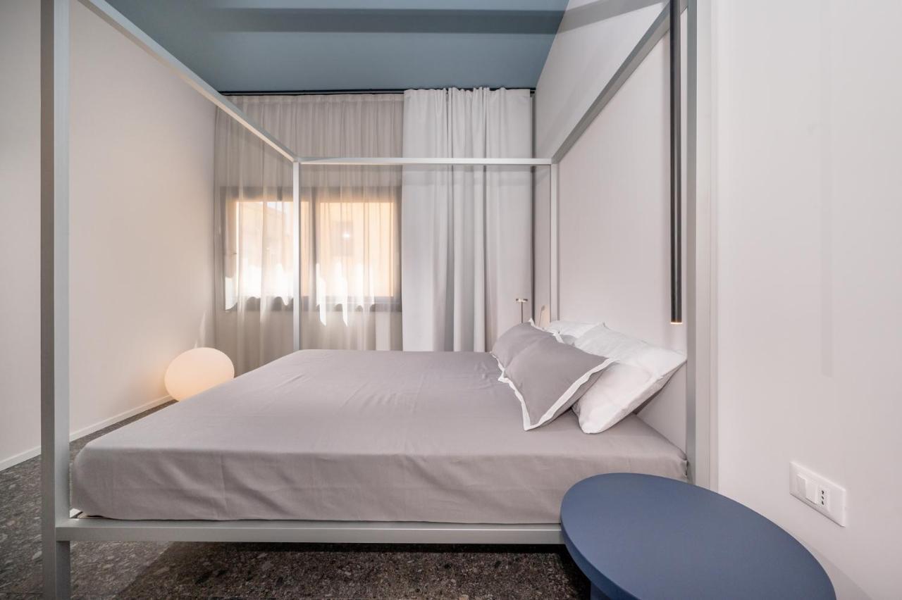 Bed 10.5 - Design Suite Кастеламаре дел Голфо Екстериор снимка